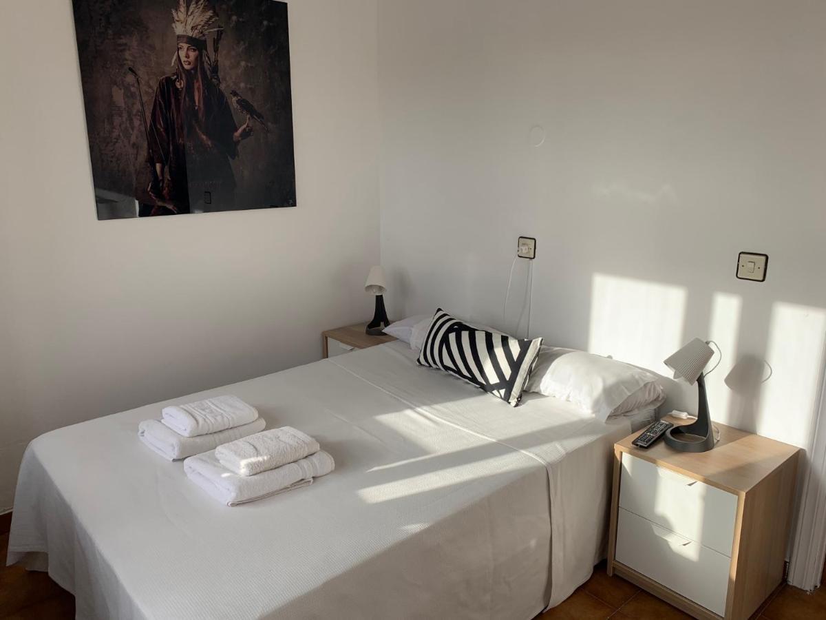 Hotel Y Restaurante Puerta De Aranda Аранда-де-Дуеро Екстер'єр фото
